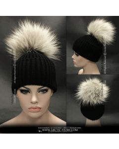 WOMEN’S BEANIE · AMBER BEIGE FOX POMPOM · KNIT HAT