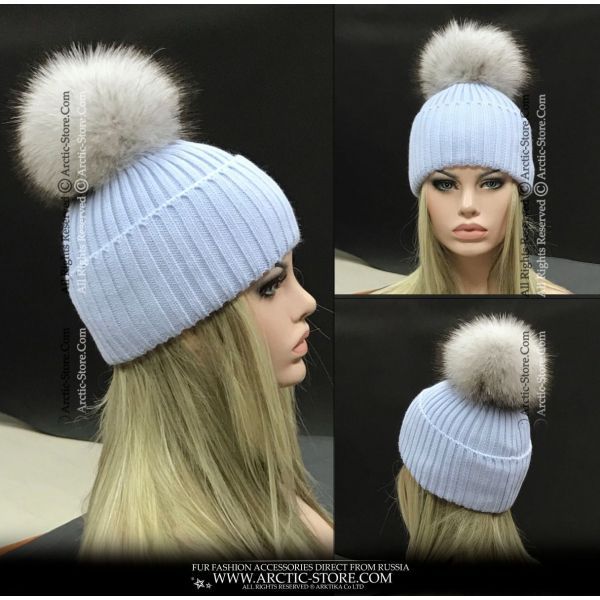 Beanie Blue fox pompom - Polar fox bobble hat